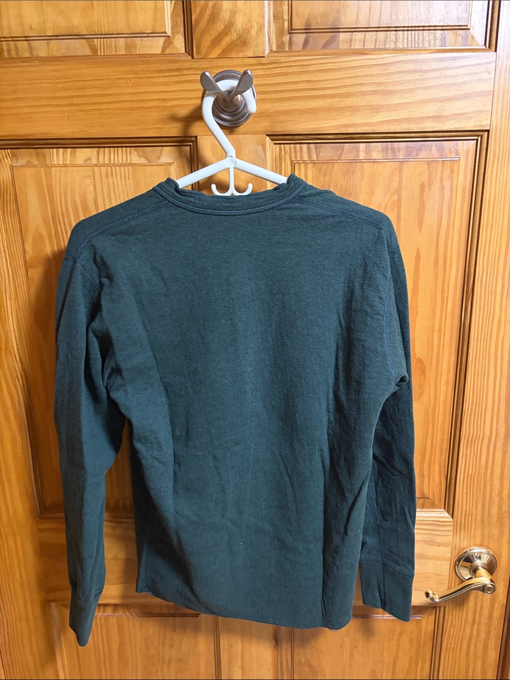 L.L. Bean Men's Long-Sleeve Henley in Forest Green - Picture 6 of 6